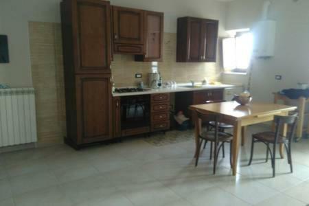 Appartamento Palazzo Camelot, 19 Via Nazionale San Demetrio ne' Vestini Esterno foto